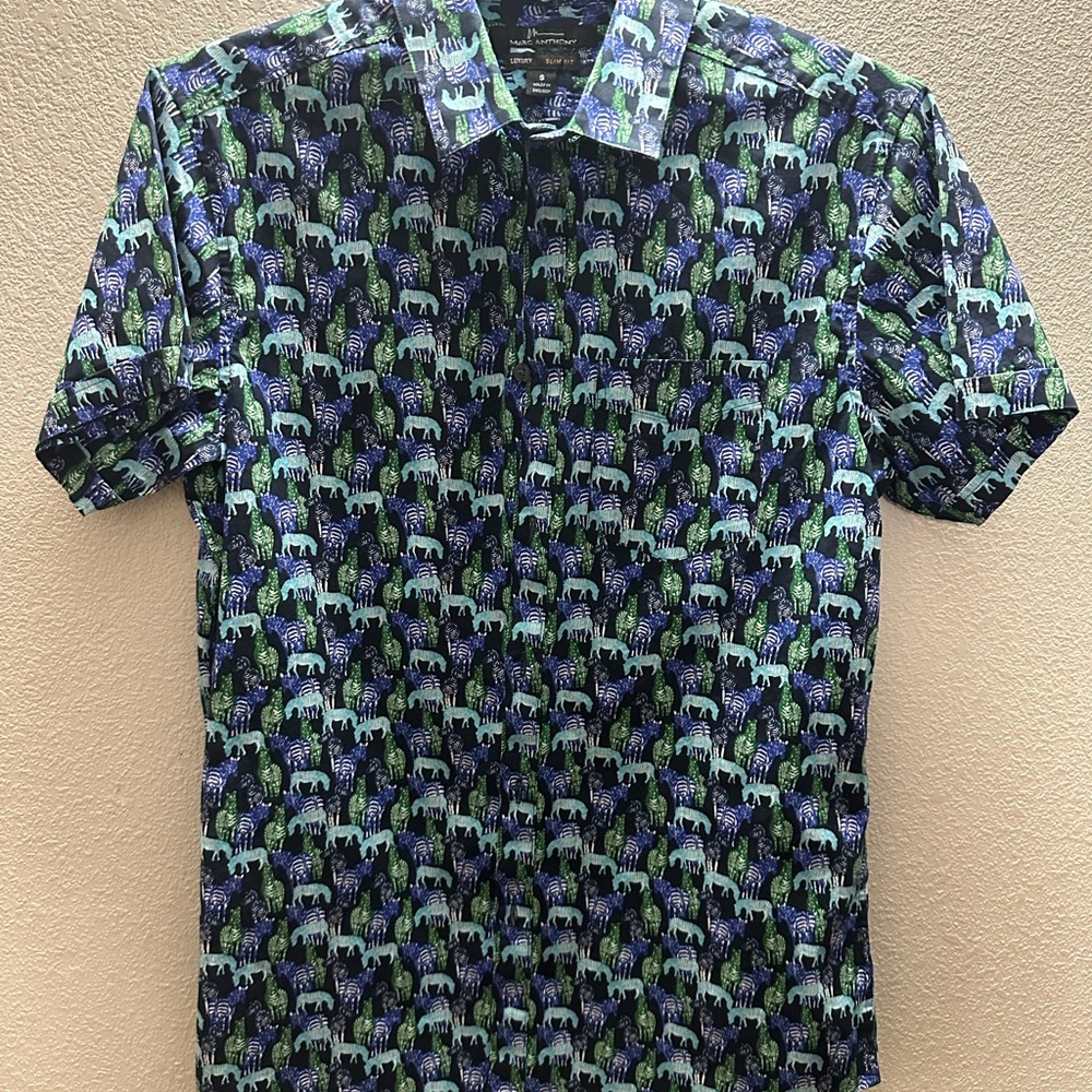 Marc Anthony Blue and Green Casual Button Down Shirt